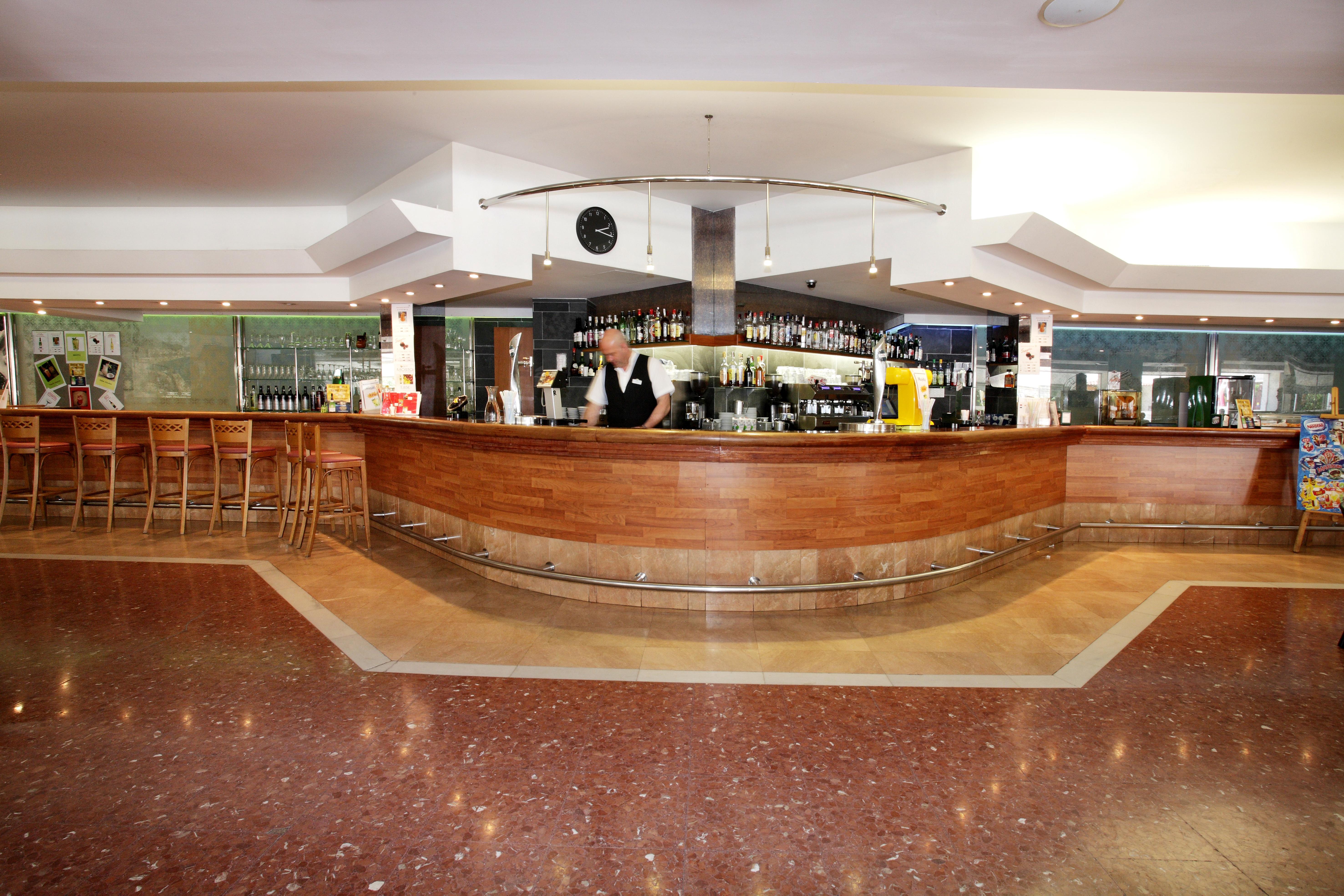 Ona Don Juan Hotel โยเรตเดมาร์ ภายนอก รูปภาพ