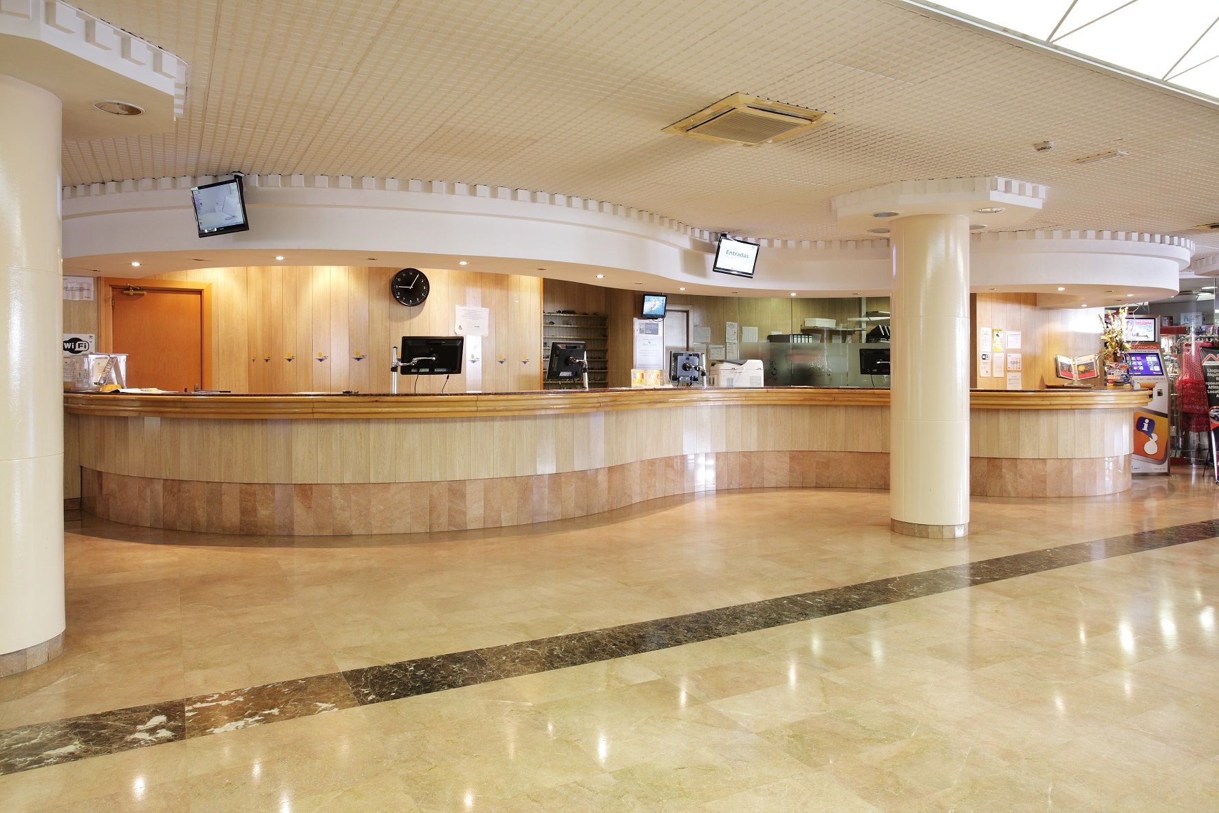 Ona Don Juan Hotel โยเรตเดมาร์ ภายนอก รูปภาพ